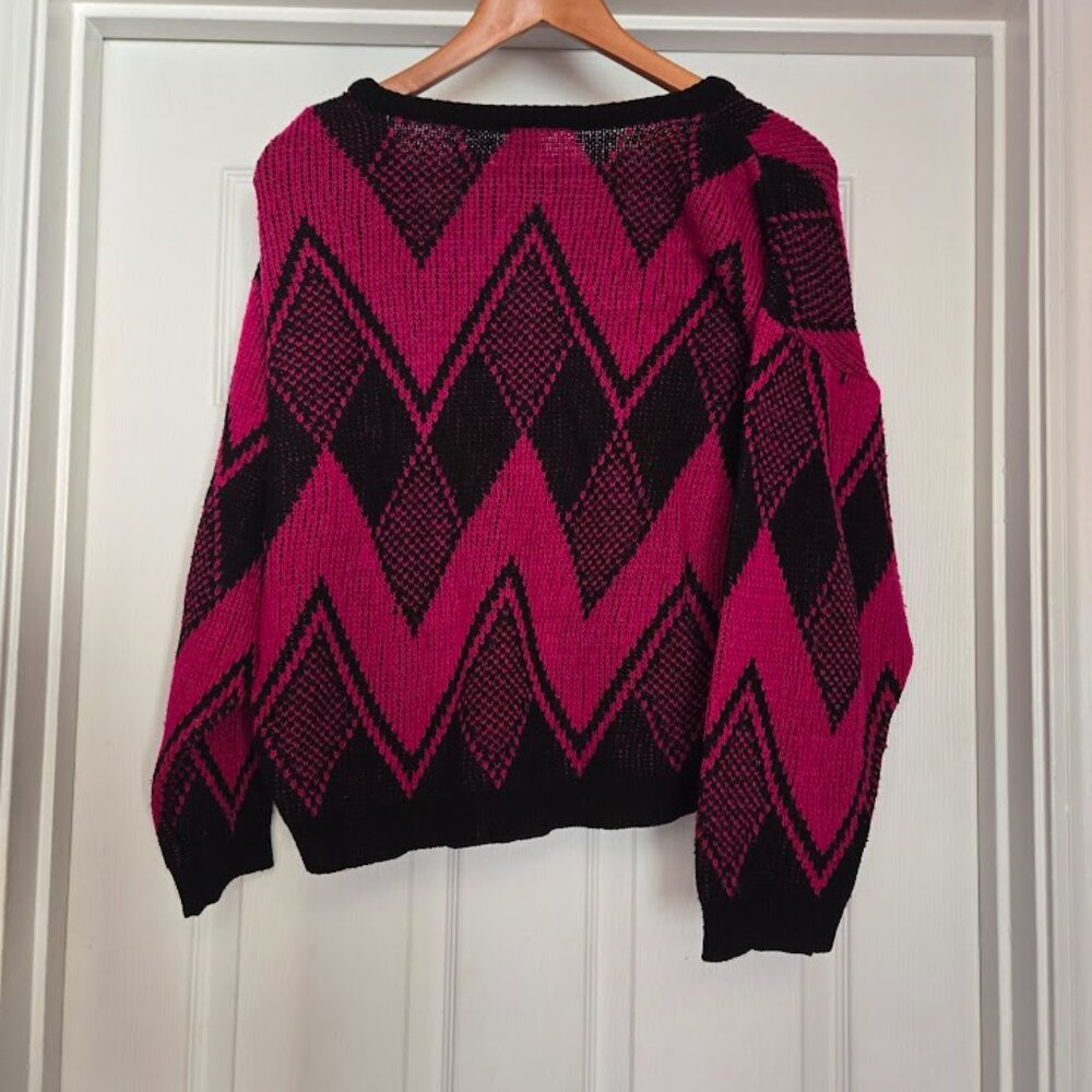 Vintage Italian Zig Zag Sweater Magenta Black Women’s Large - Picture 2 of 6